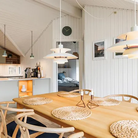 Holiday home Stunning In With Wifi Humble